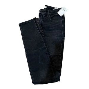 NWT Women's Good American Black Jeans